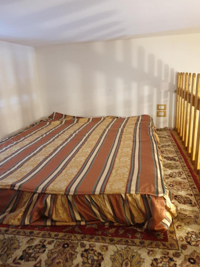 Appartement Antico Convento à Moniga del Garda Extérieur photo